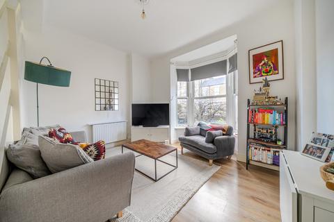 2 bedroom maisonette for sale, Lilford Road, London