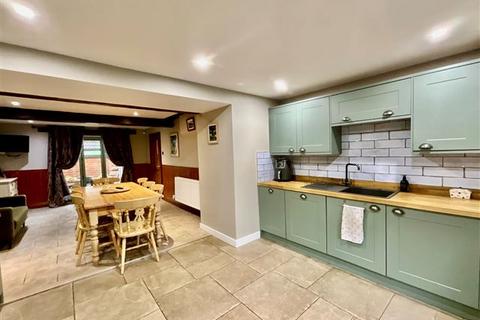 4 bedroom barn conversion for sale, Falconer Lane, Sheffield, Rotherham, S13 9ZL