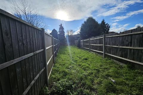 3 bedroom semi-detached house for sale, Haig Road, Hillingdon, Greater London, UB8