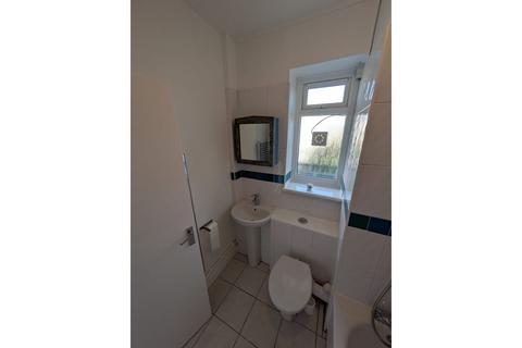 undefined, Smithwood Close, London, SW19