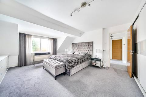 undefined, Woodhall Park Crescent East, Stanningley, Pudsey, West Yorkshire