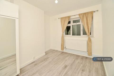 undefined, Wooolwich, London, SE18