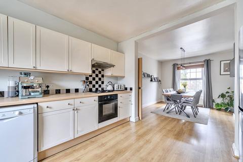 2 bedroom apartment for sale, North Street, Wellington, Somerset, TA21