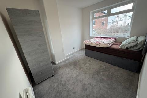 undefined, Manchester M14