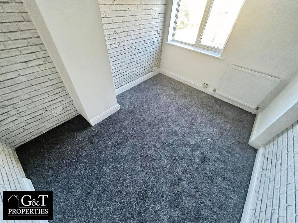 2nd Bedroom