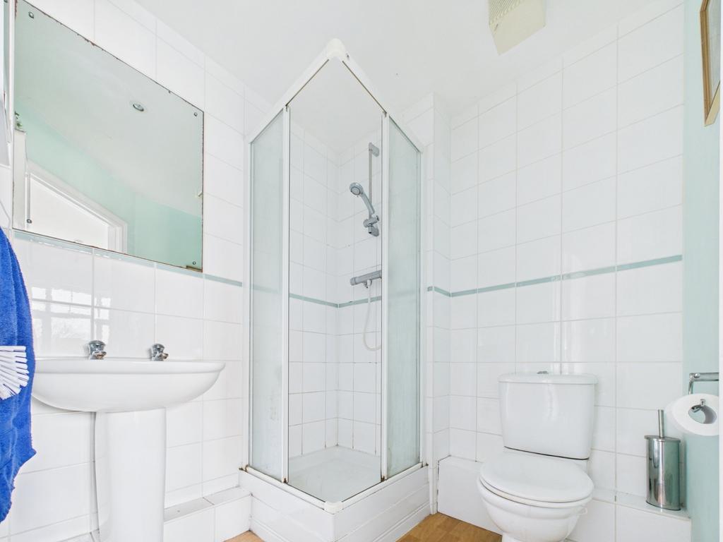 En Suite Shower Room