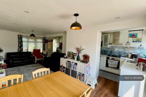 undefined, Lee Walk, Basildon, SS16