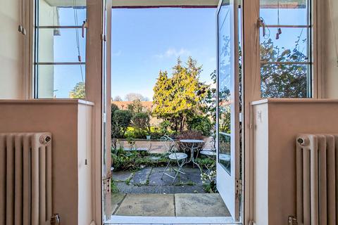 2 bedroom flat for sale, Crown Lane Gardens, Crown Lane