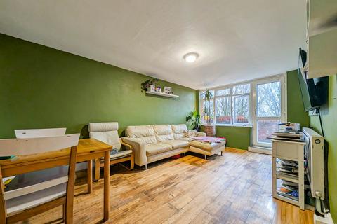 1 bedroom flat to rent, Murfett Close, London