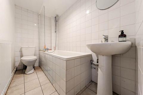 1 bedroom flat to rent, Murfett Close, London
