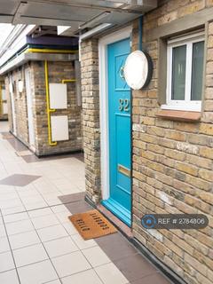 1 bedroom maisonette to rent, Navarre Road, London, SW9