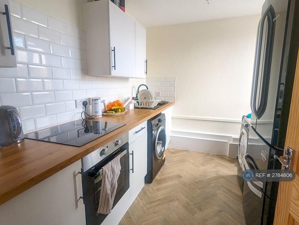 Kitchen 3