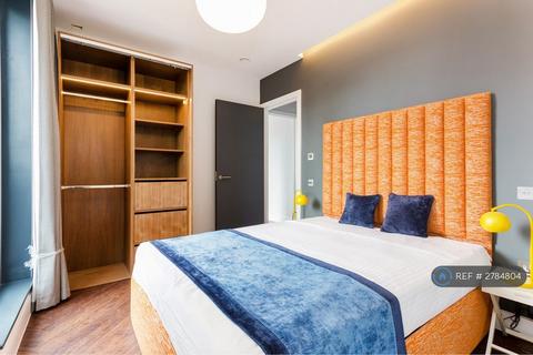 3 bedroom flat to rent, Blackfriars Road, London, SE1