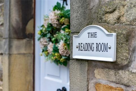2 bedroom terraced house for sale, Clitheroe Road, Waddington, BB7