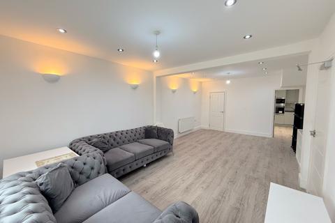 2 bedroom apartment to rent, Albert Road,  North Woolwich, E16.