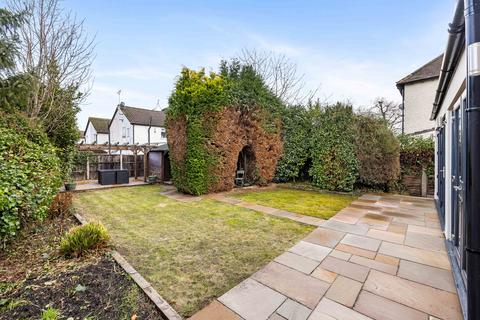 undefined, Ormonde Road, Woking GU21