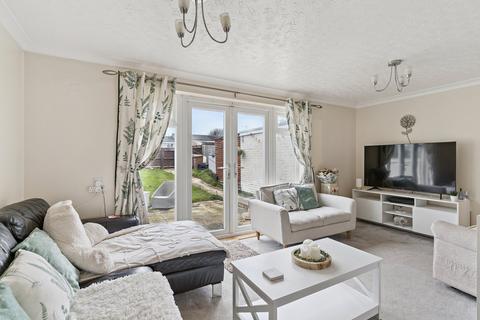3 bedroom terraced house for sale, Archer Road, Stevenage SG1
