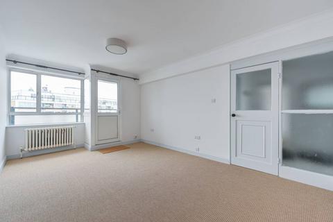 2 bedroom flat to rent, Churchill Gardens, Pimlico, London, SW1V