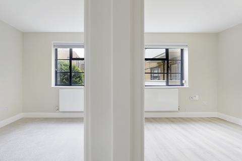 1 bedroom apartment to rent, Waynflete House, Union Street London SE1