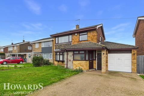 Claydon Drive, Oulton Broad