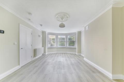 2 bedroom apartment to rent, The Gardens, East Dulwich London SE22