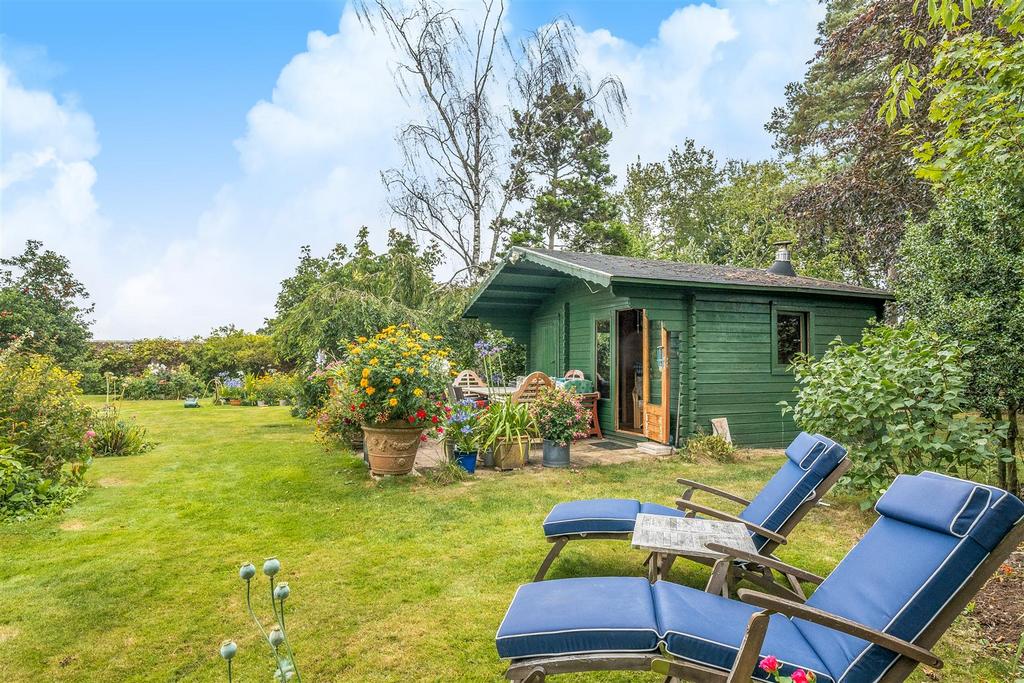 Summerhouse.jpg