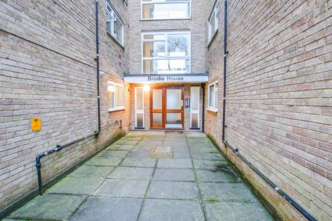 undefined, Brodie House, Harcourt Avenue, Wallington, SM6