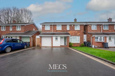 4 bedroom semi-detached house to rent, Lamont Avenue, Birmingham, West Midlands, B32 3XF