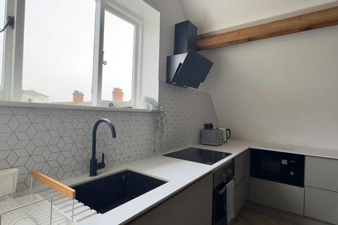 3 bedroom apartment for sale, Truro Road, Ramsgate CT11
