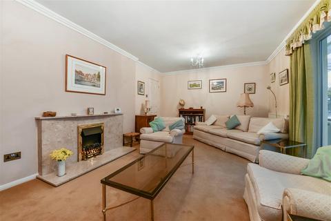 3 bedroom detached bungalow for sale, Longmeadow Gardens, Birdham, Chichester
