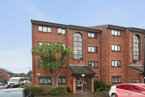 1 bedroom flat for sale, Cotton Avenue, London, W3