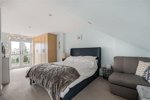 undefined, Aylett Road, Isleworth, TW7