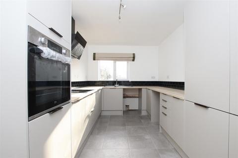 undefined, Lymore Avenue, Bath BA2