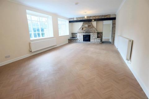 4 bedroom character property to rent, Aldgate, Ketton PE9