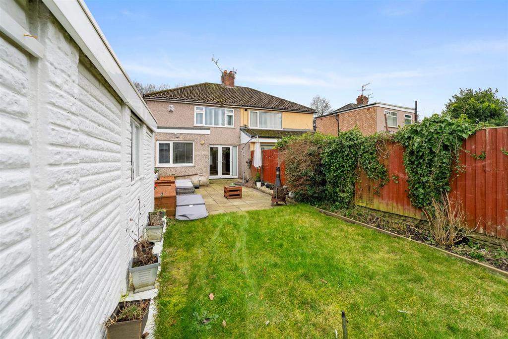 14 ACACIA AVENUE-30.jpg