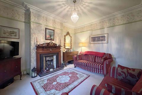 undefined, Stainland Road, Holywell Green HX4