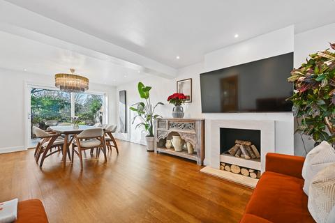 5 bedroom detached house for sale, Vernon Drive, Stanmore, HA7