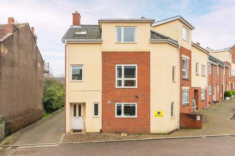 2 bedroom end of terrace house for sale, Dirac Road, Ashley Down
