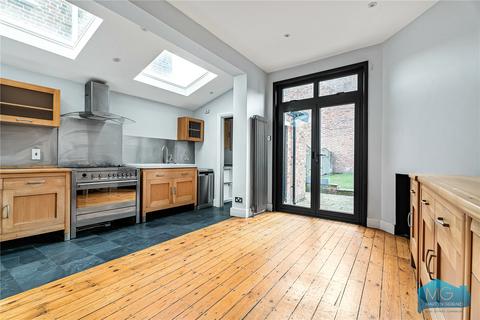 4 bedroom terraced house for sale, Rathcoole Avenue, Crouch End, London, N8