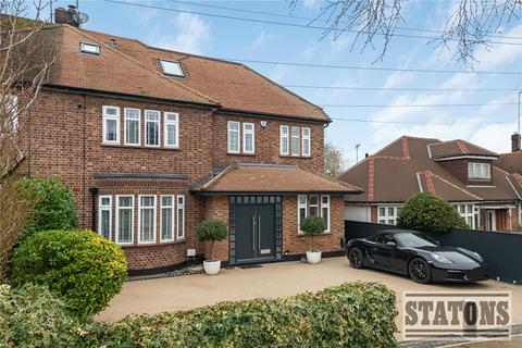 undefined, Buckingham Avenue, Whetstone, London, N20