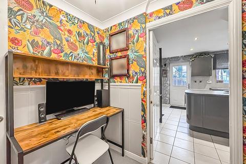 undefined, Watermint Drive, Gloucester GL4