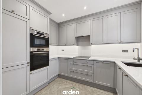 undefined, Foxwalks Avenue, Bromsgrove, B61