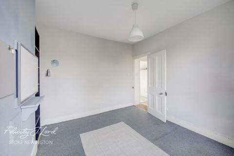 undefined, Dynevor Road, London