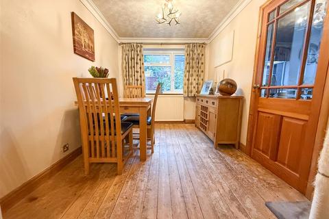 3 bedroom property for sale, Wortley Drive, Oughtibridge, S35