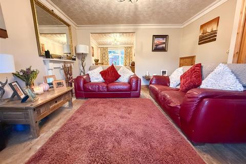 3 bedroom property for sale, Wortley Drive, Oughtibridge, S35
