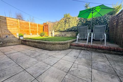 3 bedroom property for sale, Wortley Drive, Oughtibridge, S35