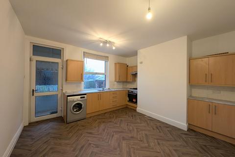 undefined, Leeds Road, Wakefield, West Yorkshire, UK, WF1