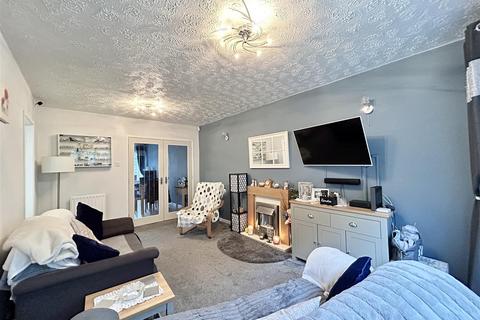3 bedroom semi-detached house for sale, Blagdon Road, Halesowen