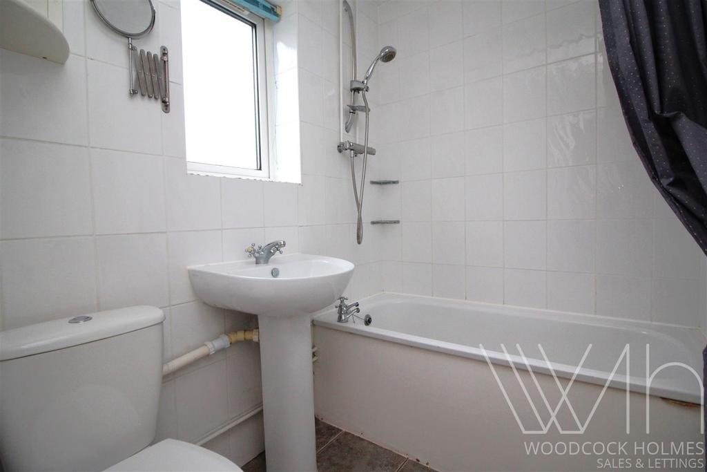 Bathroom# 1.JPG
