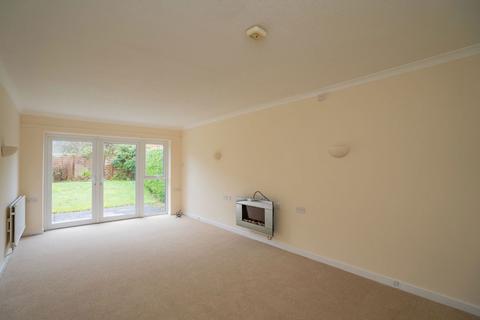 2 bedroom detached bungalow for sale, Windrush Crescent, Malvern, Worcestershire, WR14